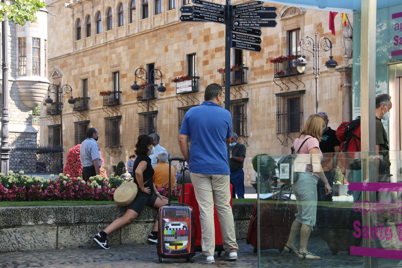 Los monumentos, la gastronomía y un ambiente especial atrapan a los turistas que visitan León y que ya piensan en repetir