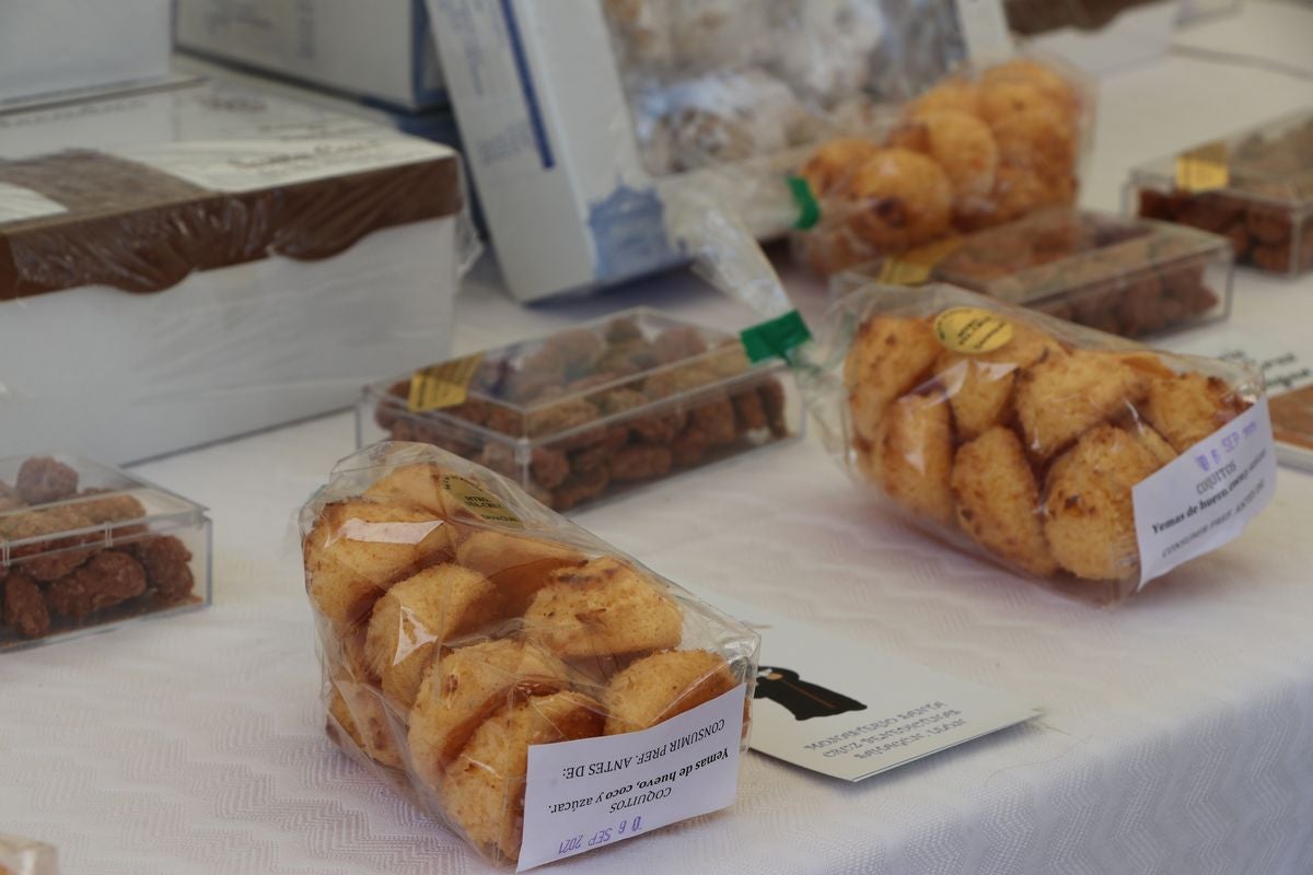 Gradefes ha celebrado la V edición de la feria Dulces del convento de Castilla y León.