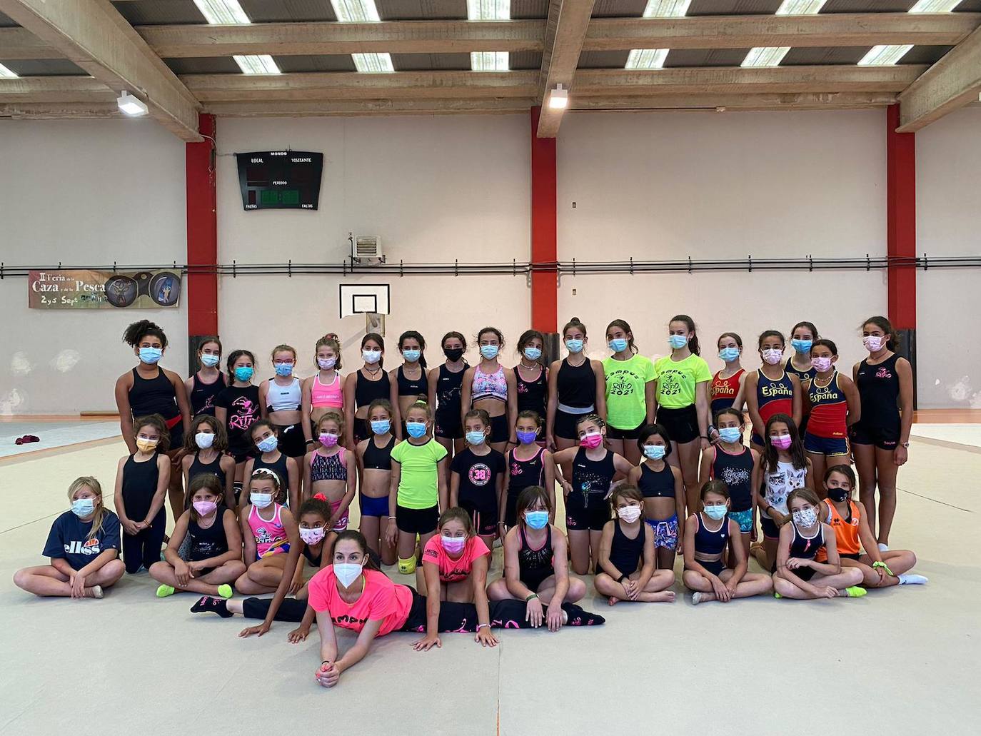 Decenas del niñas participan en este evento que se celebra cada año en La Vecilla.