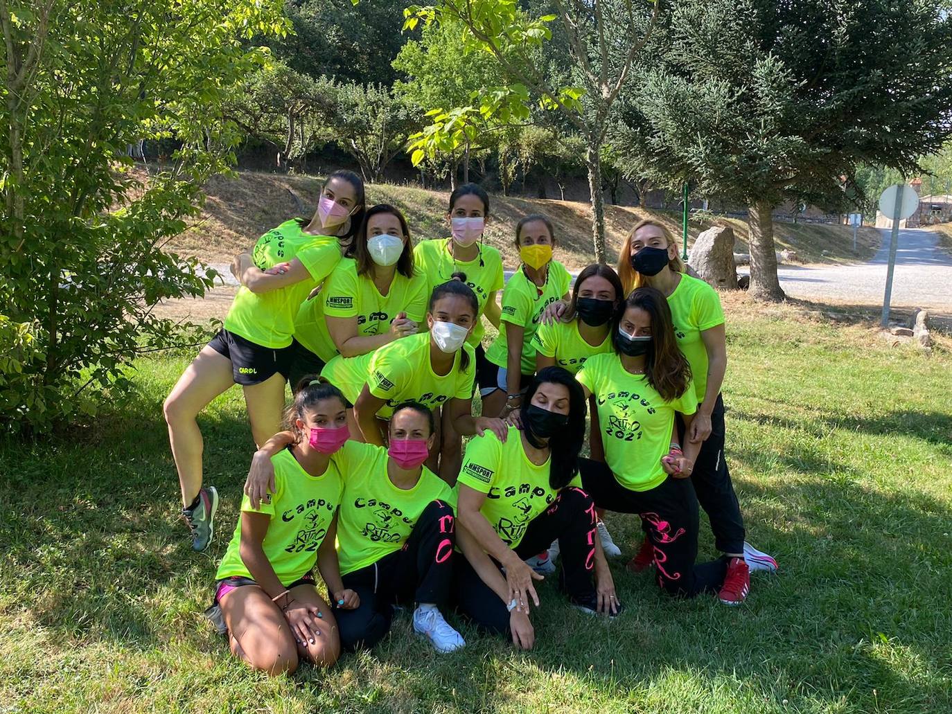 Decenas del niñas participan en este evento que se celebra cada año en La Vecilla.