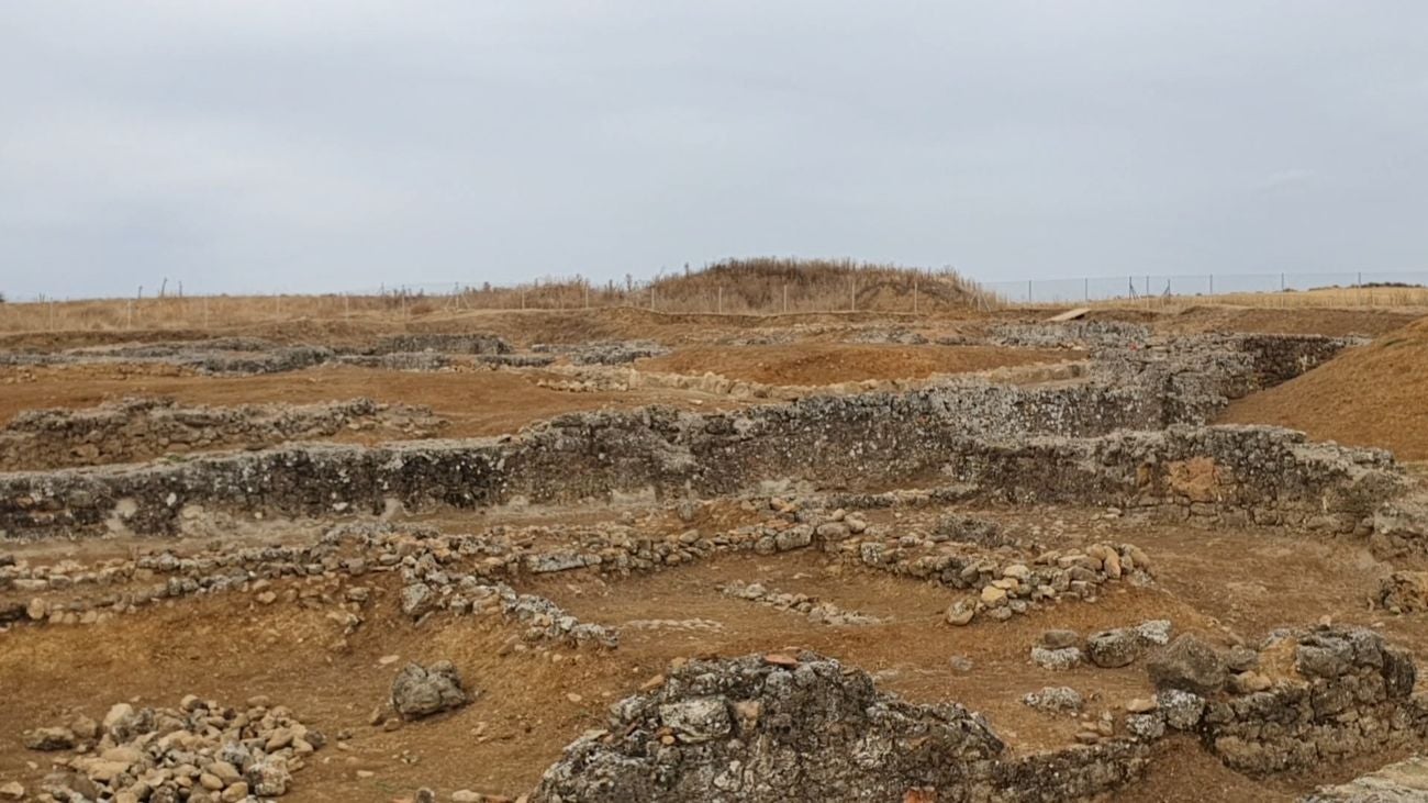 El milagro de Lancia: cinco proyectos para recupera parte de la historia de León | . Al margen de la elección del proyecto final septiembre traerá consigo también la finalización de la obra de consolidación de los restos ya excavados en el yacimiento que se terminará en dos semanas