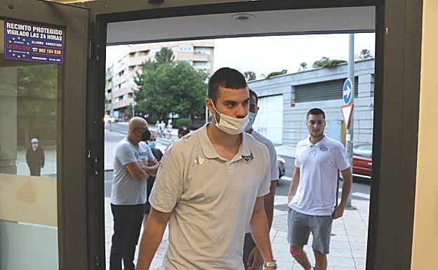 Galería. Los nuevos fichajes entran en escena.