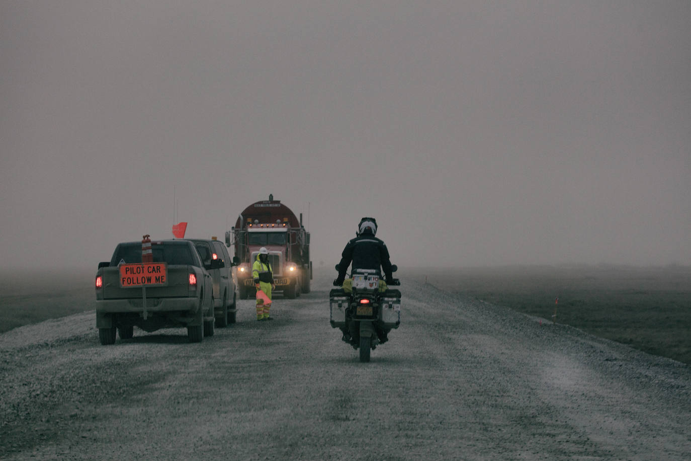 7. Dalton Highway James (Alaska). La autopista recorre de sur a norte a través de 666 kilómetros. 