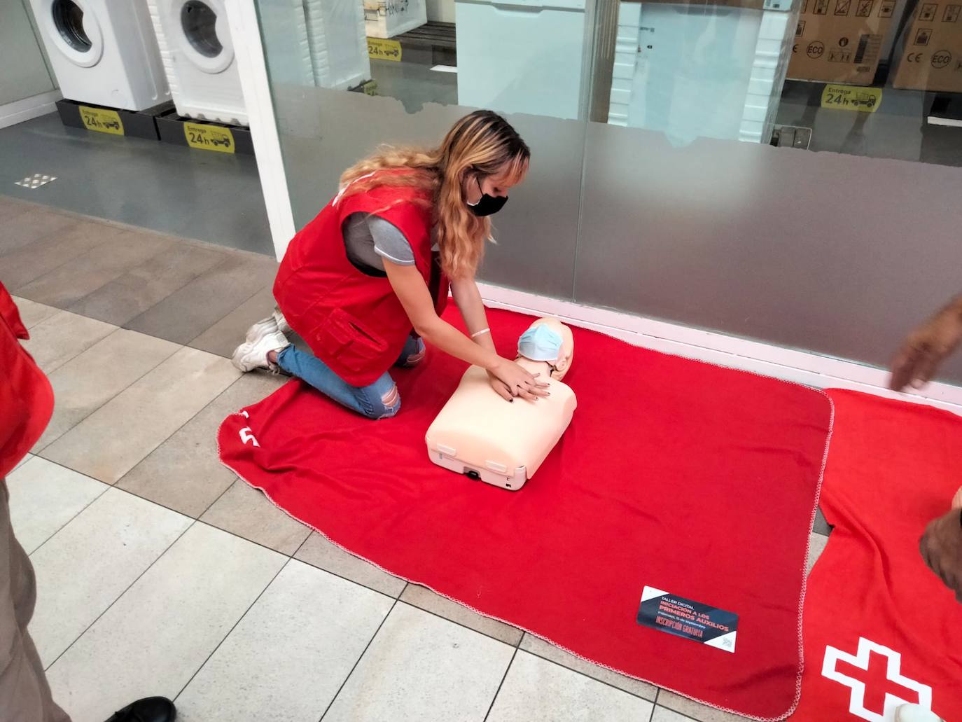 El área de socorros y emergencias de la Cruz Roja atendió el ao pasado a casi 7.000 personas en León.
