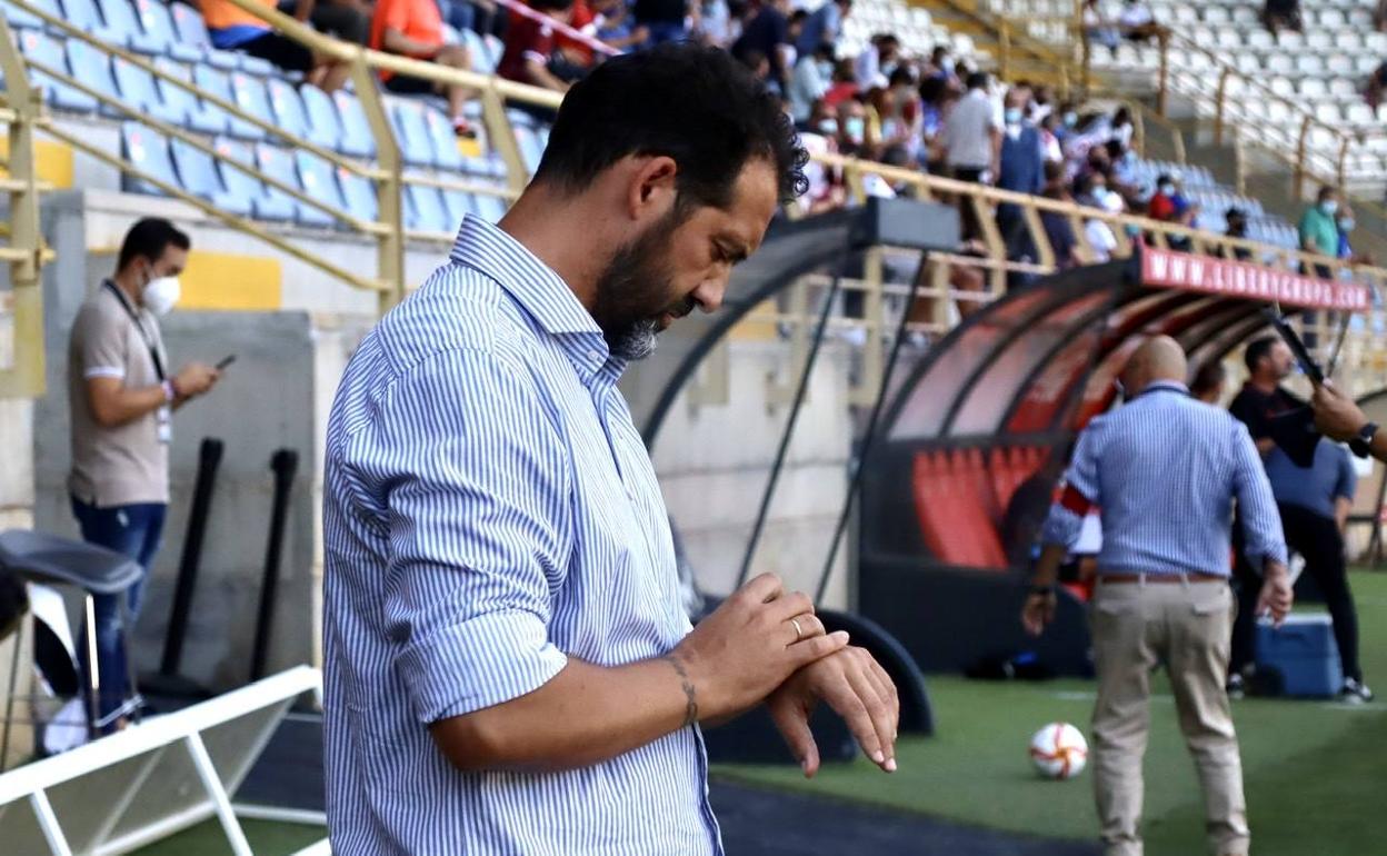 Ramón González, entrenador de la Cultural-