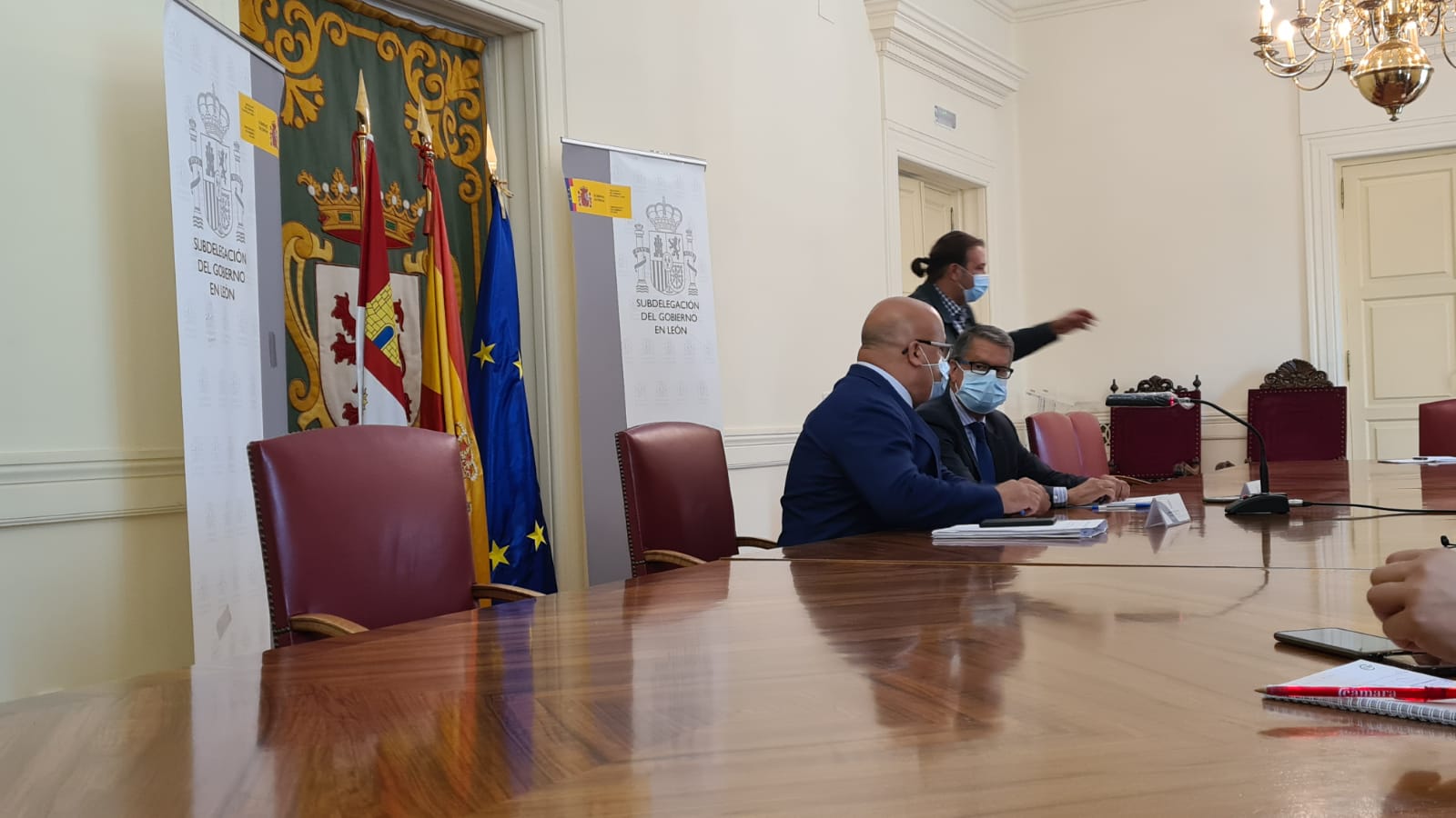 Reunión con empresarios y cámaras de comercio del secretario de Estado de Telecomunicaciones e Infraestructuras Digitales.