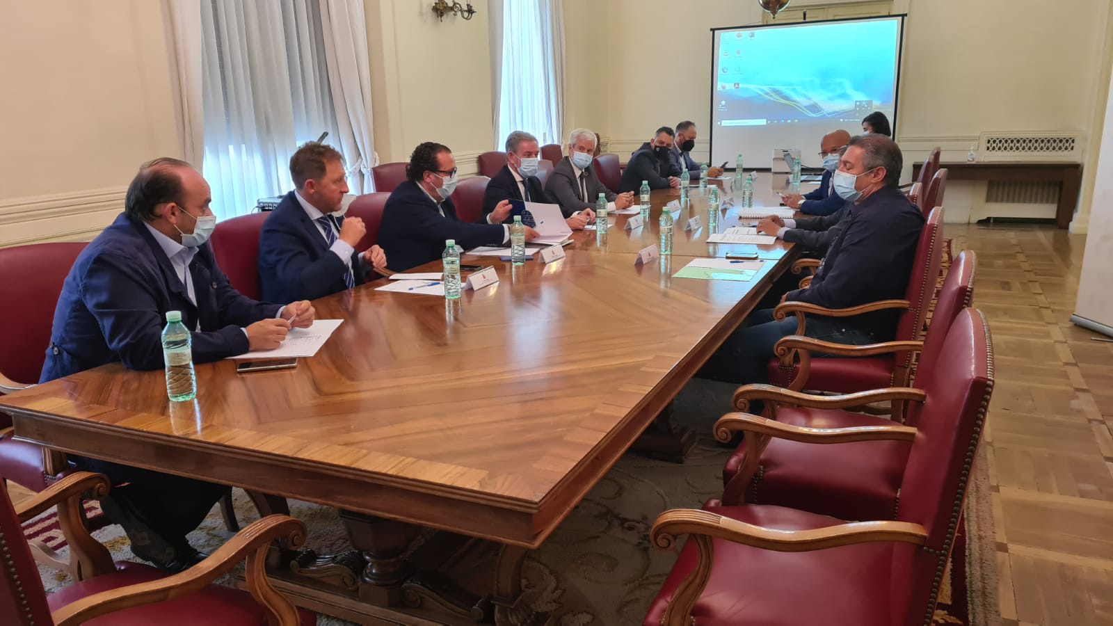 Reunión con empresarios y cámaras de comercio del secretario de Estado de Telecomunicaciones e Infraestructuras Digitales.