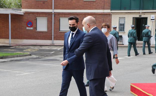 Galería. Llegada del secretario de estado de Seguridad.