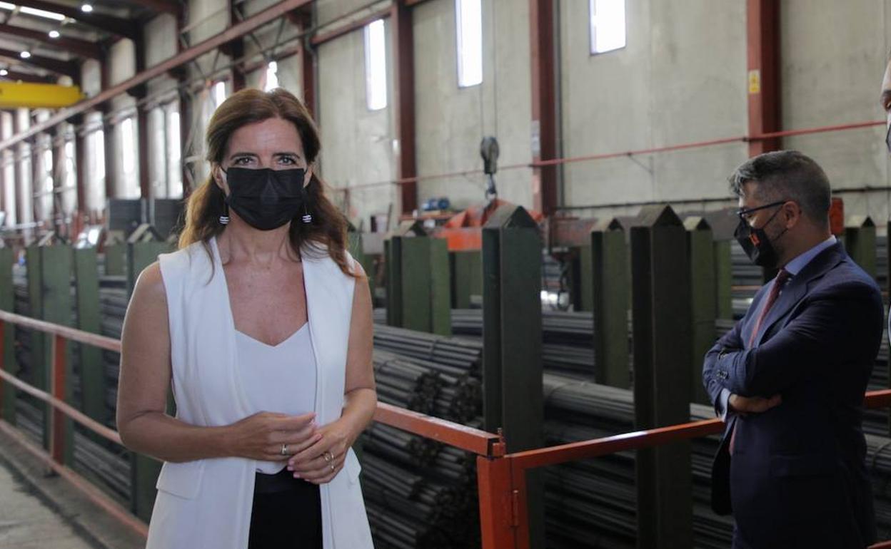 Ana Carlota Amigo, consejera de Empleo, durante su visita a Zamora.