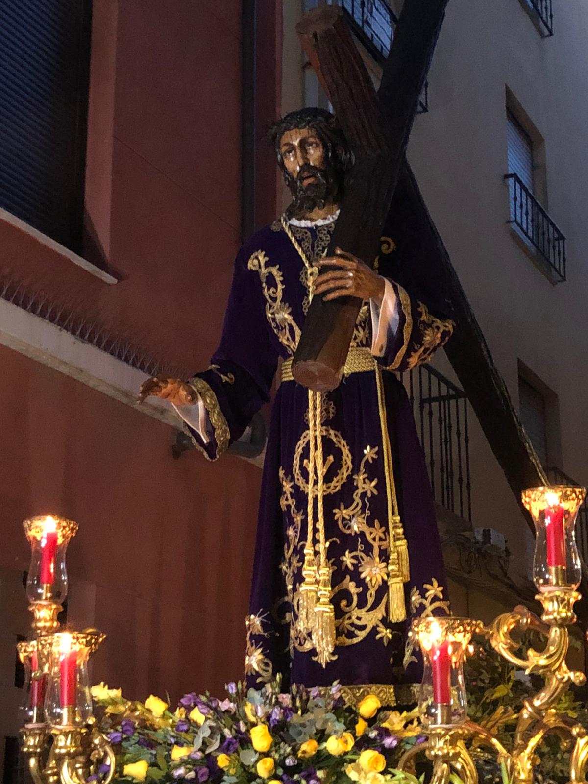 Esta incónica talla de la Semana Santa leonesa ha regresado a la iglesia de Santa Nonia tras las obras en dicho templo.