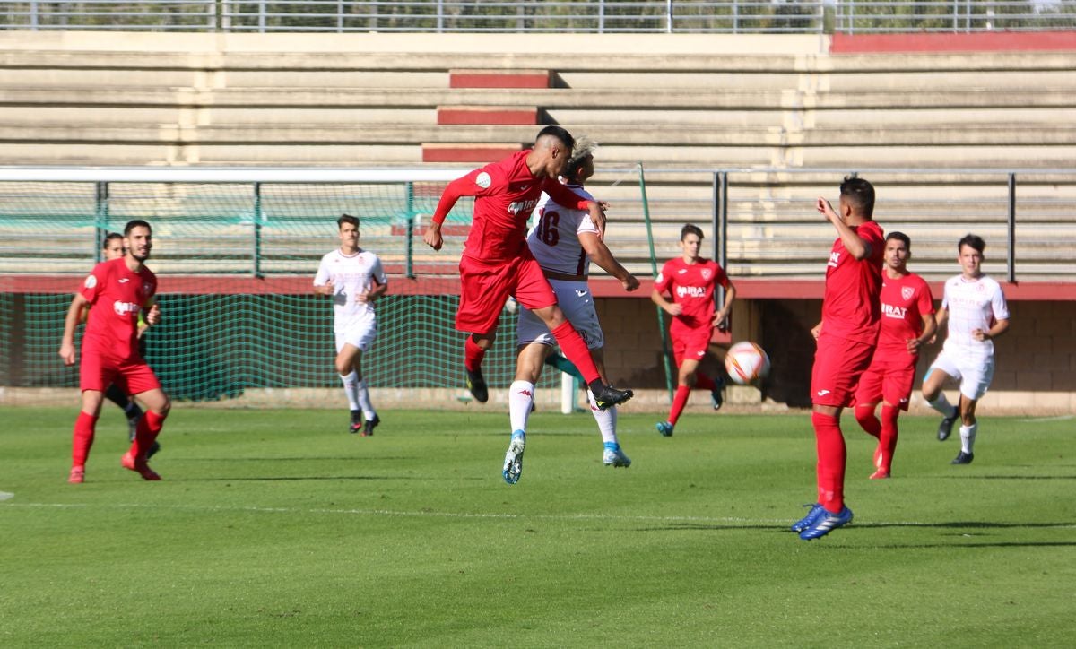 El conjunto de Isra Martínez ha disputado este sábado su primer partido como local de la temporada ante el CD Ribert