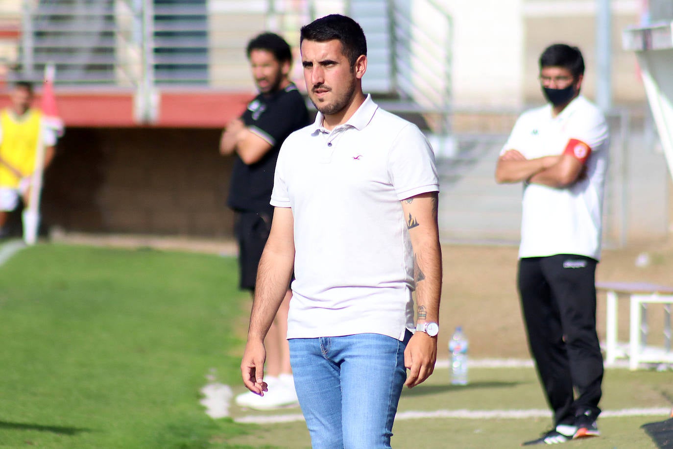 El cuadro leonés venció con autoridad al Flecha Negra en su segundo partido como local