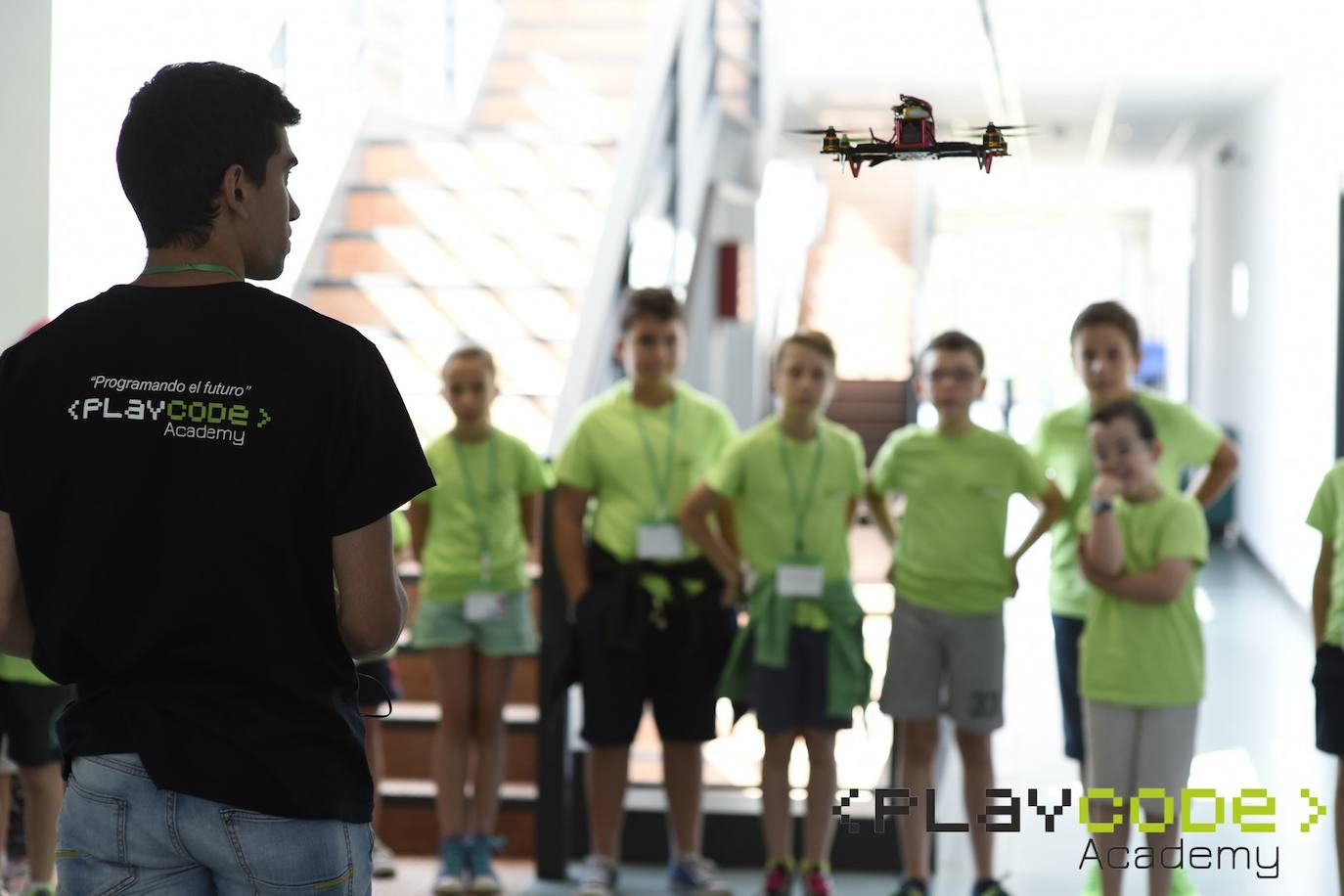 Play Code Academy, programando el futuro de los jóvenes leoneses. 
