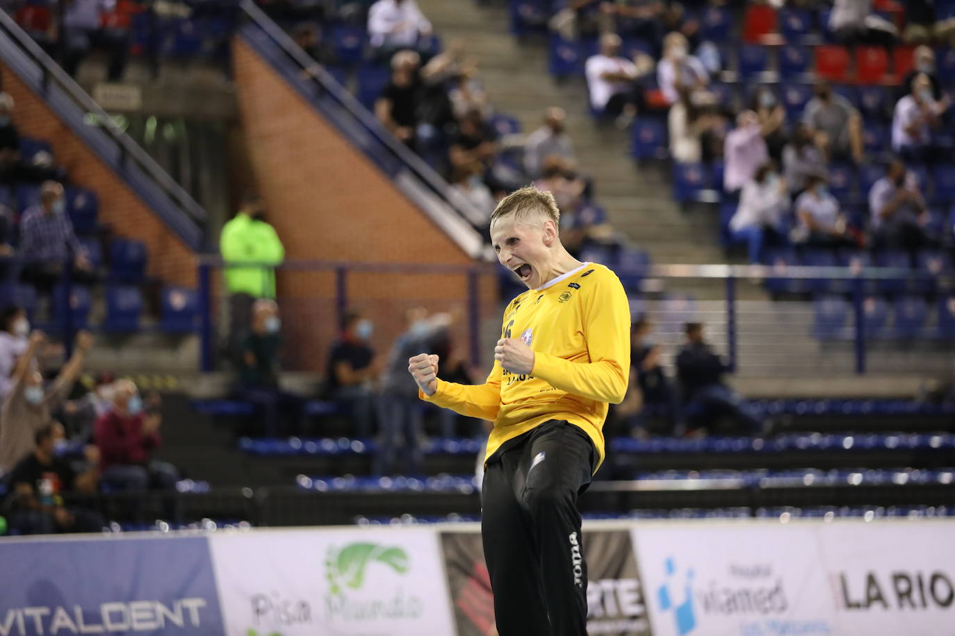 El conjunto ademarista ha disputado ante Logroño en tierras riojanas la ida de la eliminatoria previa a la fase de grupos de la EHF European League con derrota 34-30