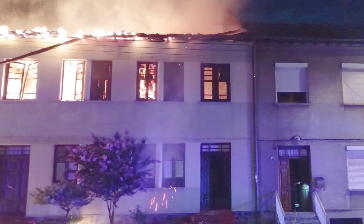 Incendio en una vivienda de Villalibre de la Jurisdicción.