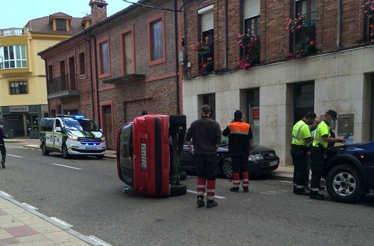 Fotos: Accidente de coche en Cistierna