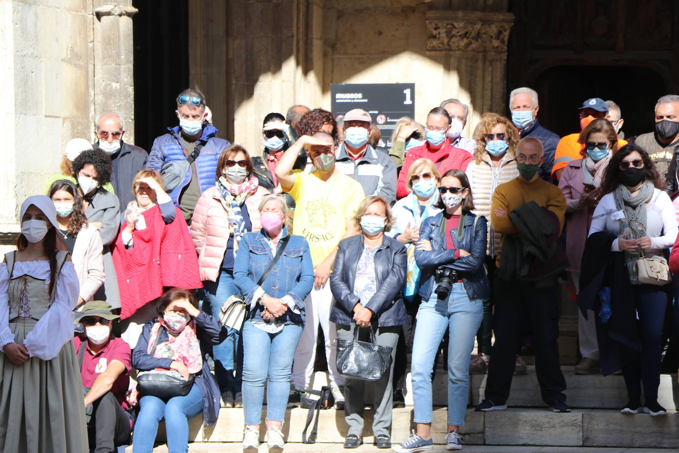 Ayuntamiento y Cabildo retomaron su habitual intercambio dialéctico sobre la obligatoriedad de la ofrenda municipal.