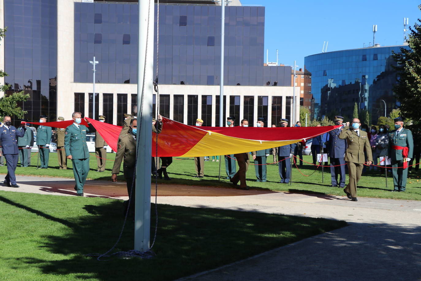 Acto castrense celebrado en León con motivo del día de la Hispanidad.