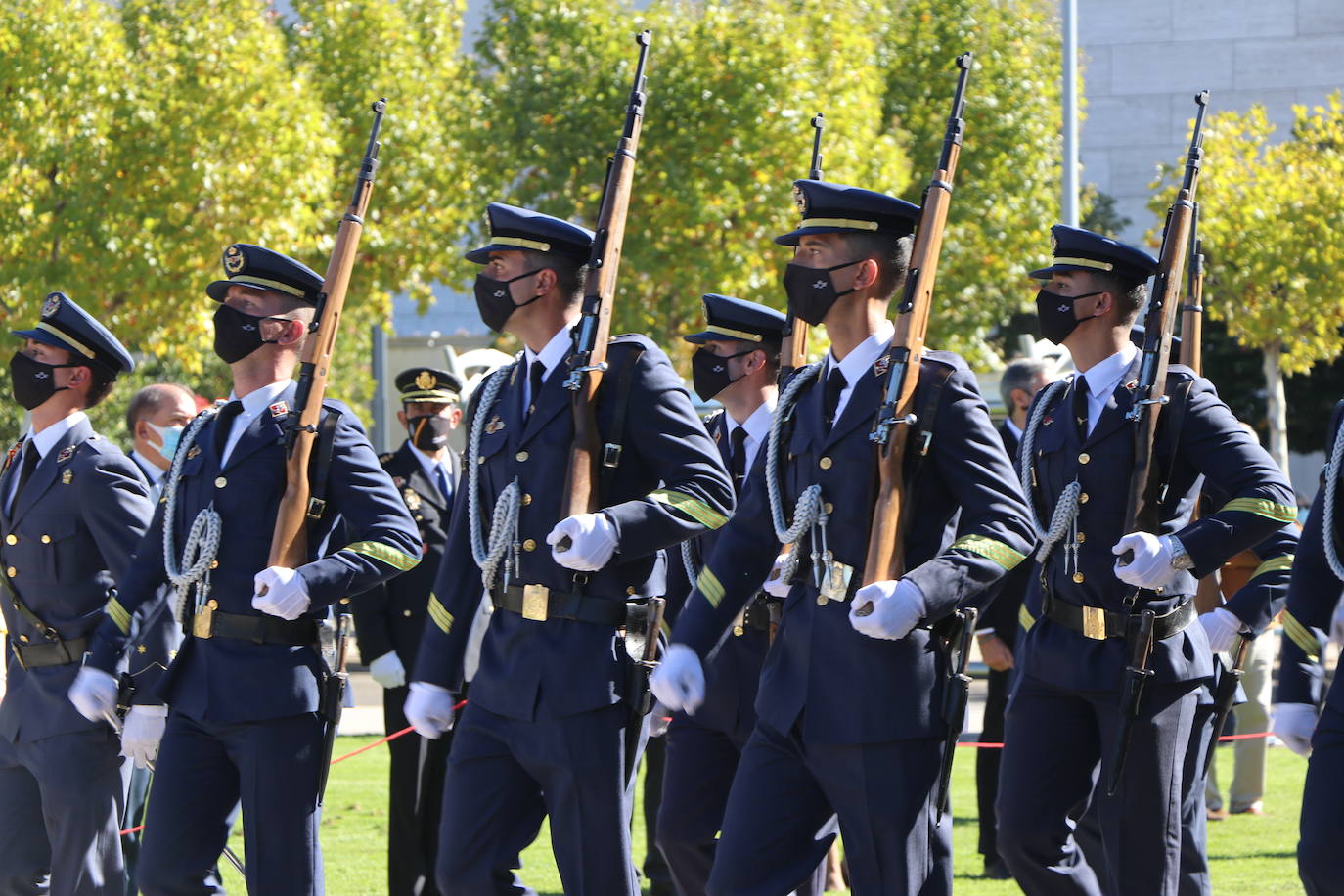 Acto castrense celebrado en León con motivo del día de la Hispanidad.