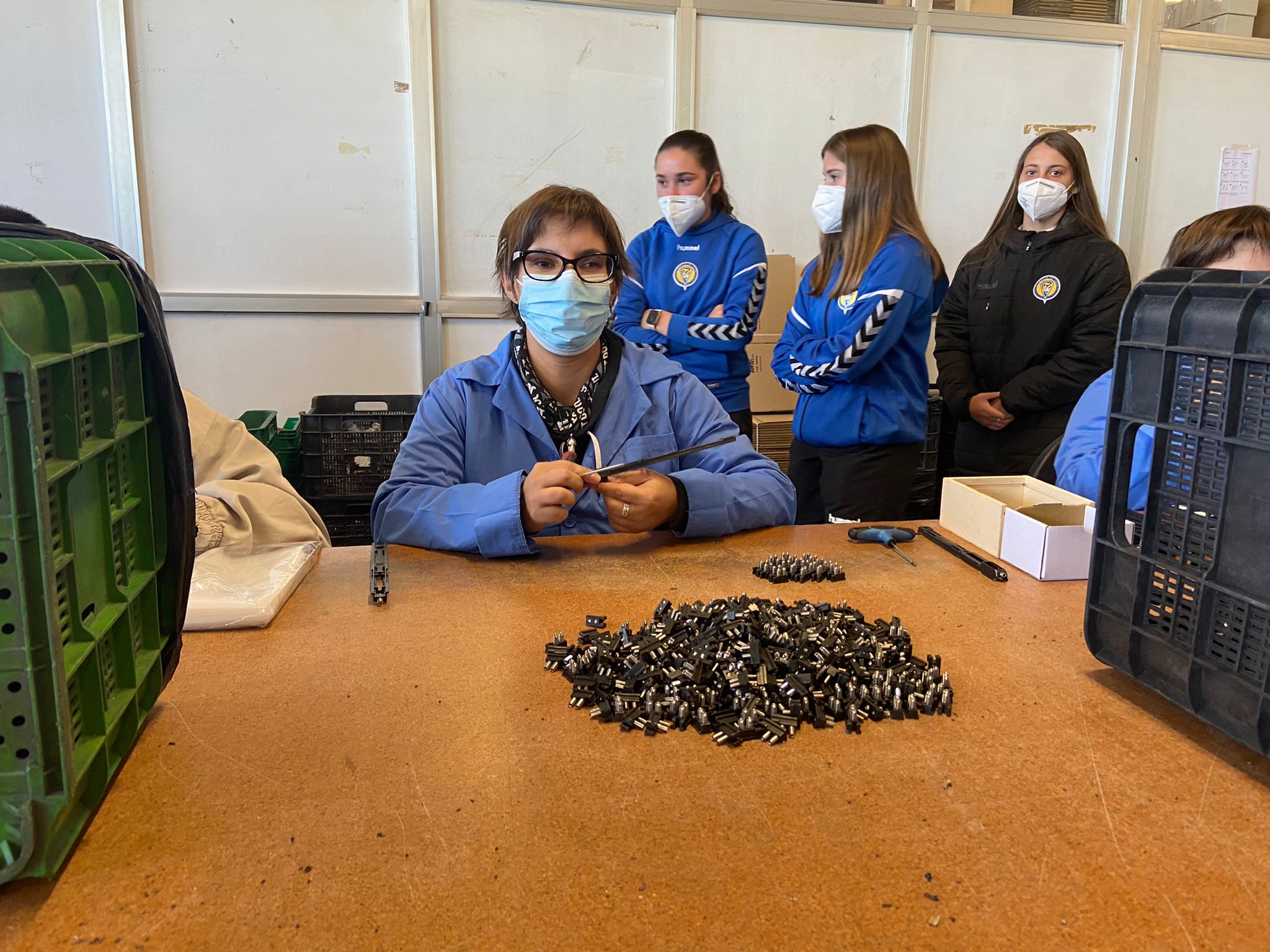 El equipo leonés visita las instalaciones de Asprona León