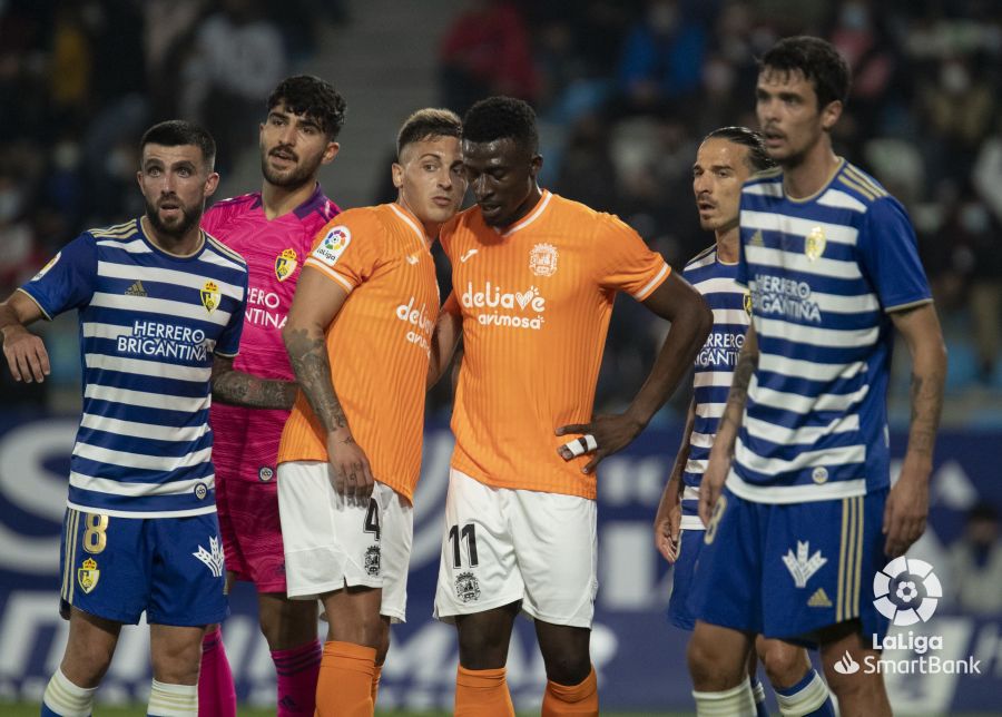 El conjunto berciano no pudo pasar del empate sin goles ante el equipo madrileño.