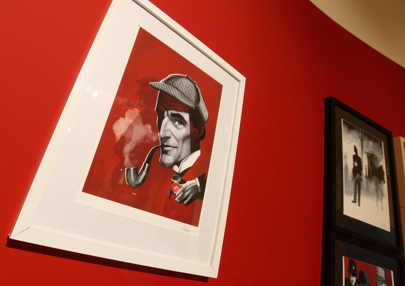 El alcalde de Carracedelo, entrega el Premio 'Con C de Cultura de Carracedelo', al empresario berciano José Luis Prada. La entrega del galardón coincide con la presentación de la exposición temporal del Museo Munic de Carracedelo sobre Sir Arthur Conan Doyle y su personaje literario Sherlock Holmes. 