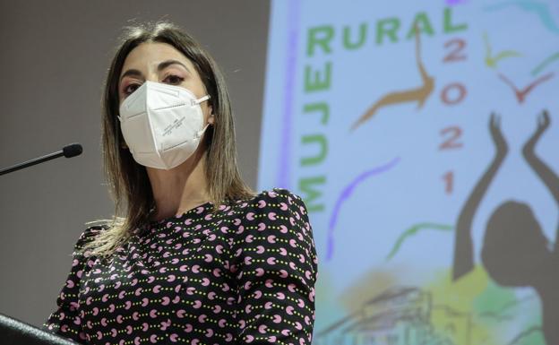 La galardonada, María Franco, durante su intervención en la entrega del premio Diputación de León a la Mujer Rural 2021.