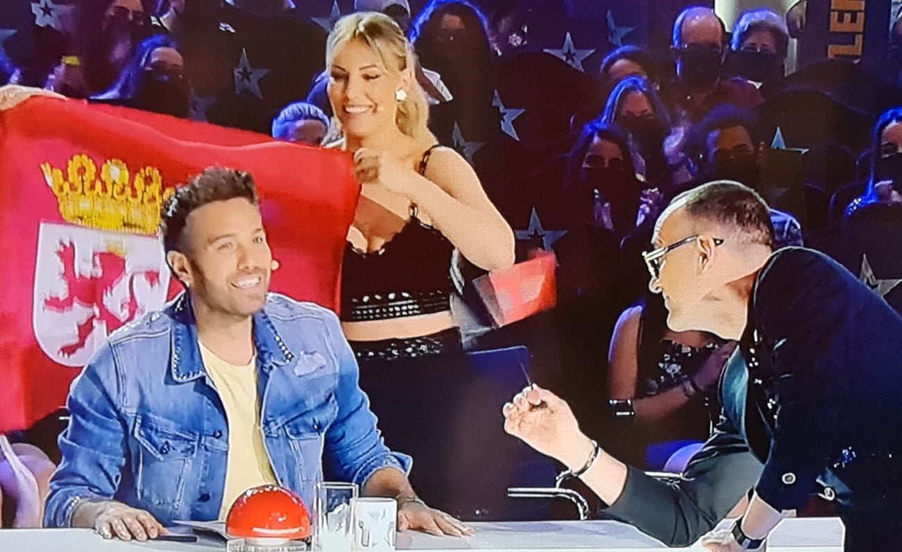 ¿Se puede ser más leonés que Dani Martínez? El showman leonés, miembro del jurado del exitoso programa televisivo Got Talent, remarca su pertenencia «a la tierrina» y se convierte en un embajador permanente desde la pequeña pantalla.