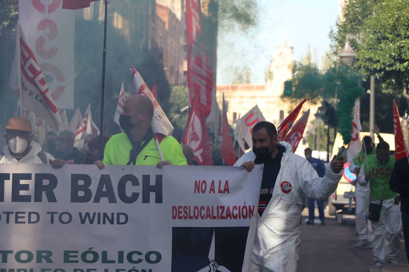 Reclaman que no haya deslocalización de sus puestos de trabajo y que no se siga adelante con la desindustrialización de León.