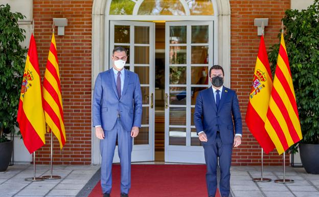 El presidente de Gobierno, Pedro Sánchez y el de la Generalitar, Pere Aragonés.