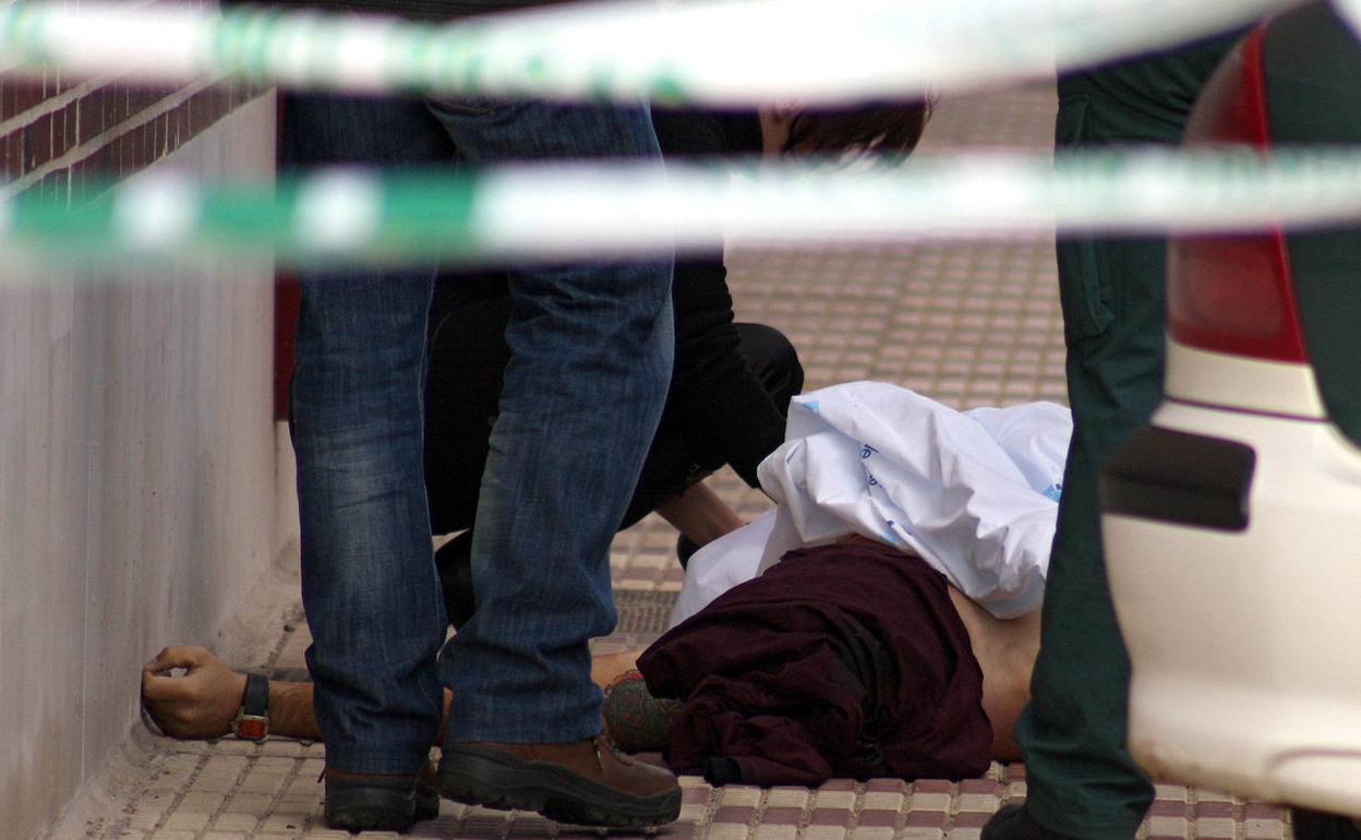 Imagen de archivo de las investigaciones de la Guardia Civil. 