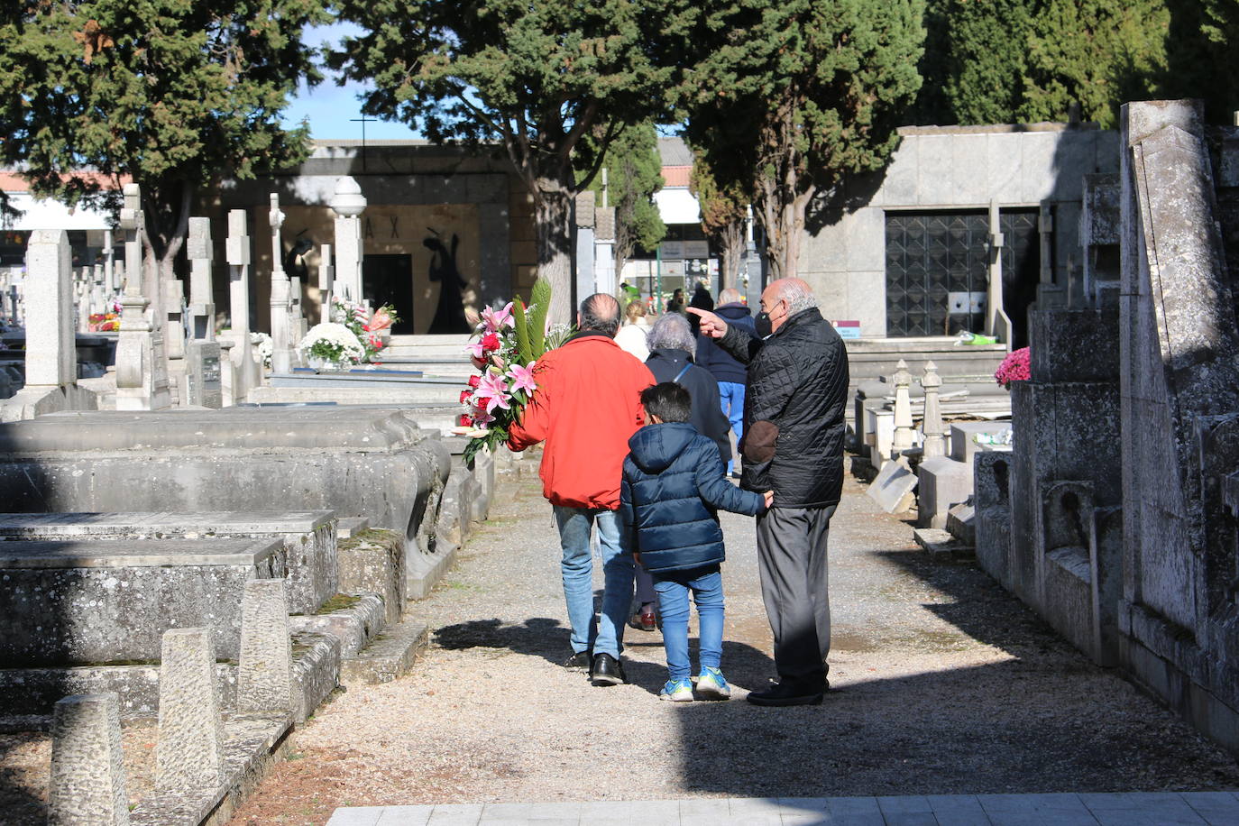 Fotos: Día de Todos los Santos en León