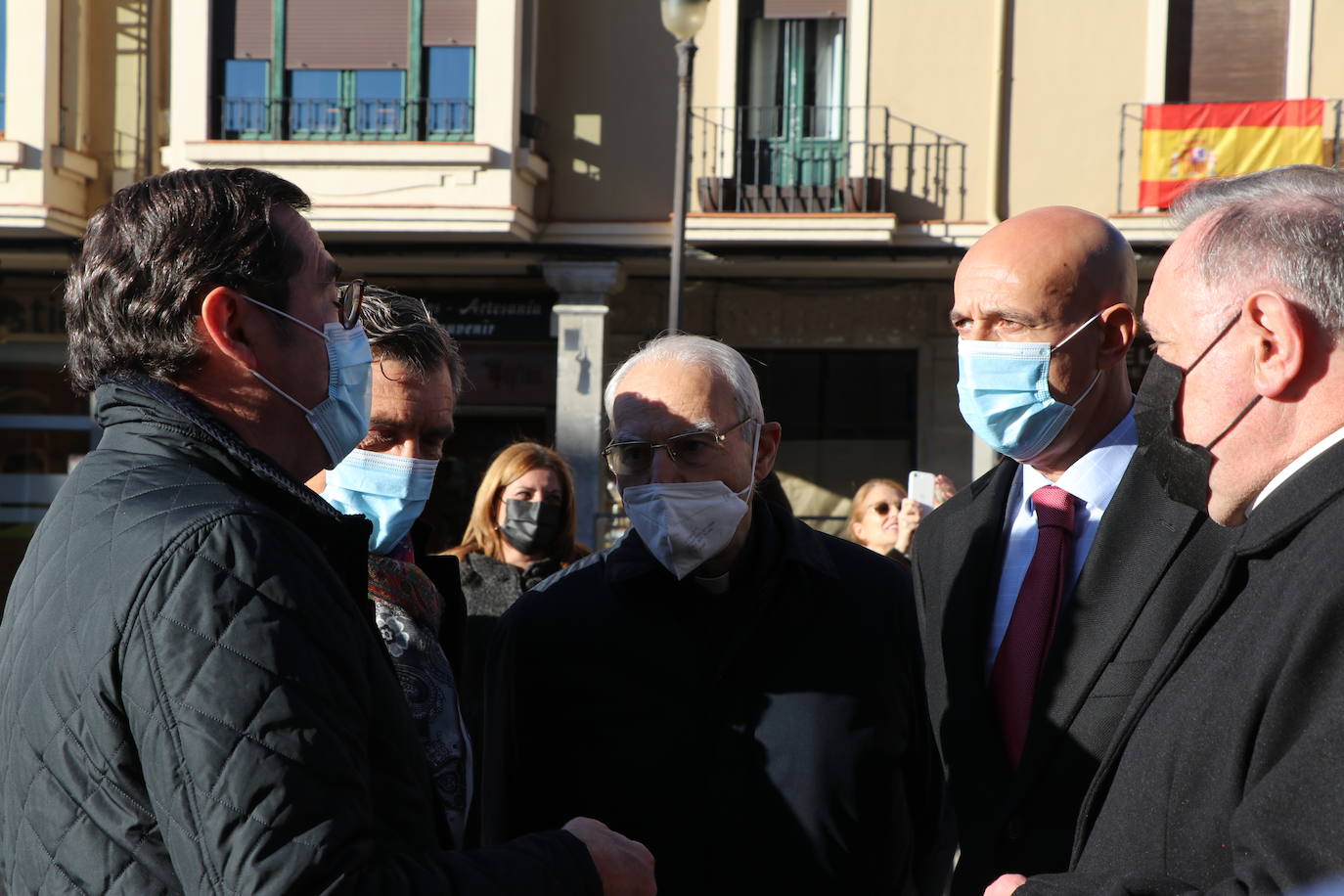 Las autoridades religiosas y políticas acompañaron al presidente de la CEOE al templo leonés.