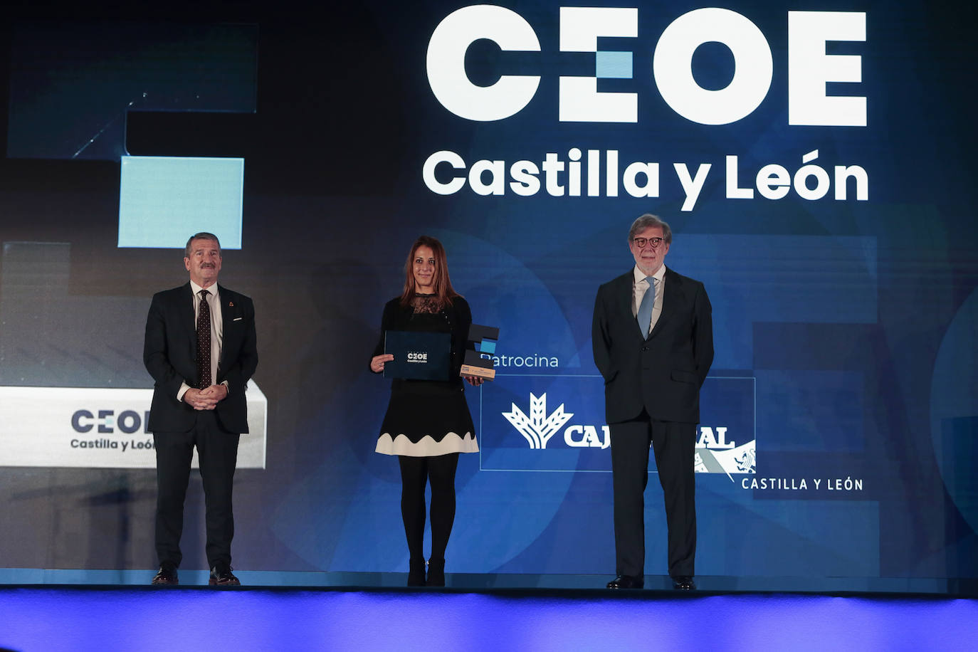 Fotos: Premios de la CEOE en el Palacio de Exposiciones de León