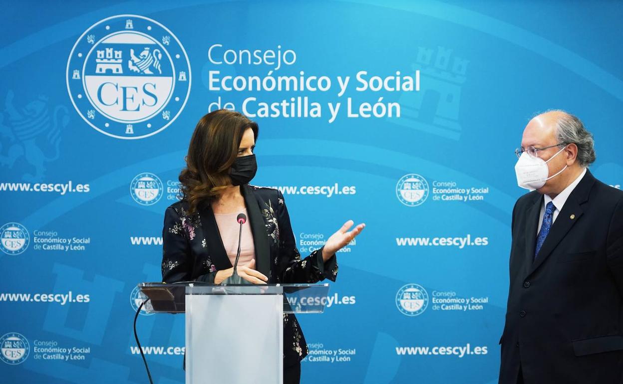 Ana Carlota Amigo, consejera de empleo. 