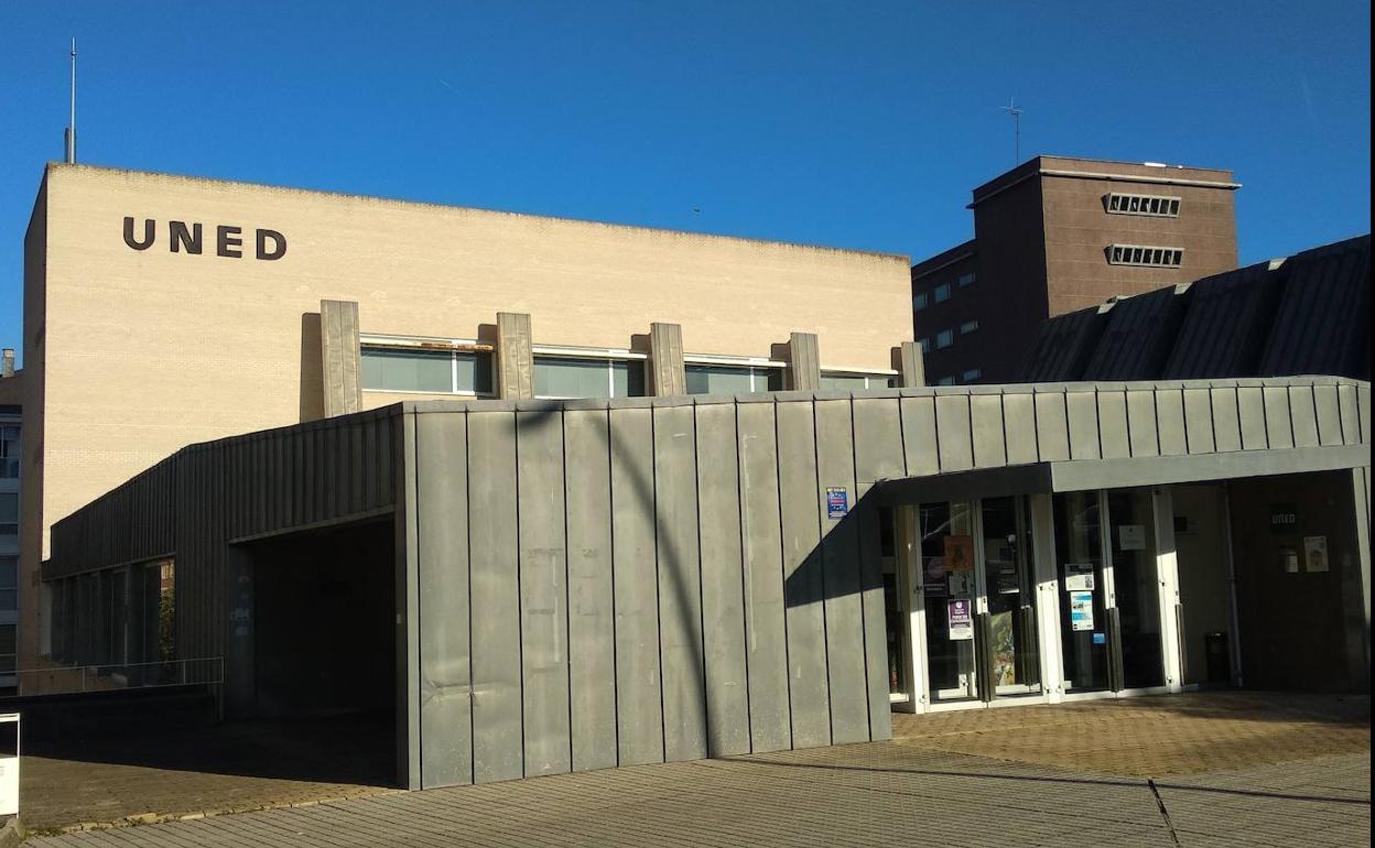 Centro asociado de la Uned de Ponferrada.