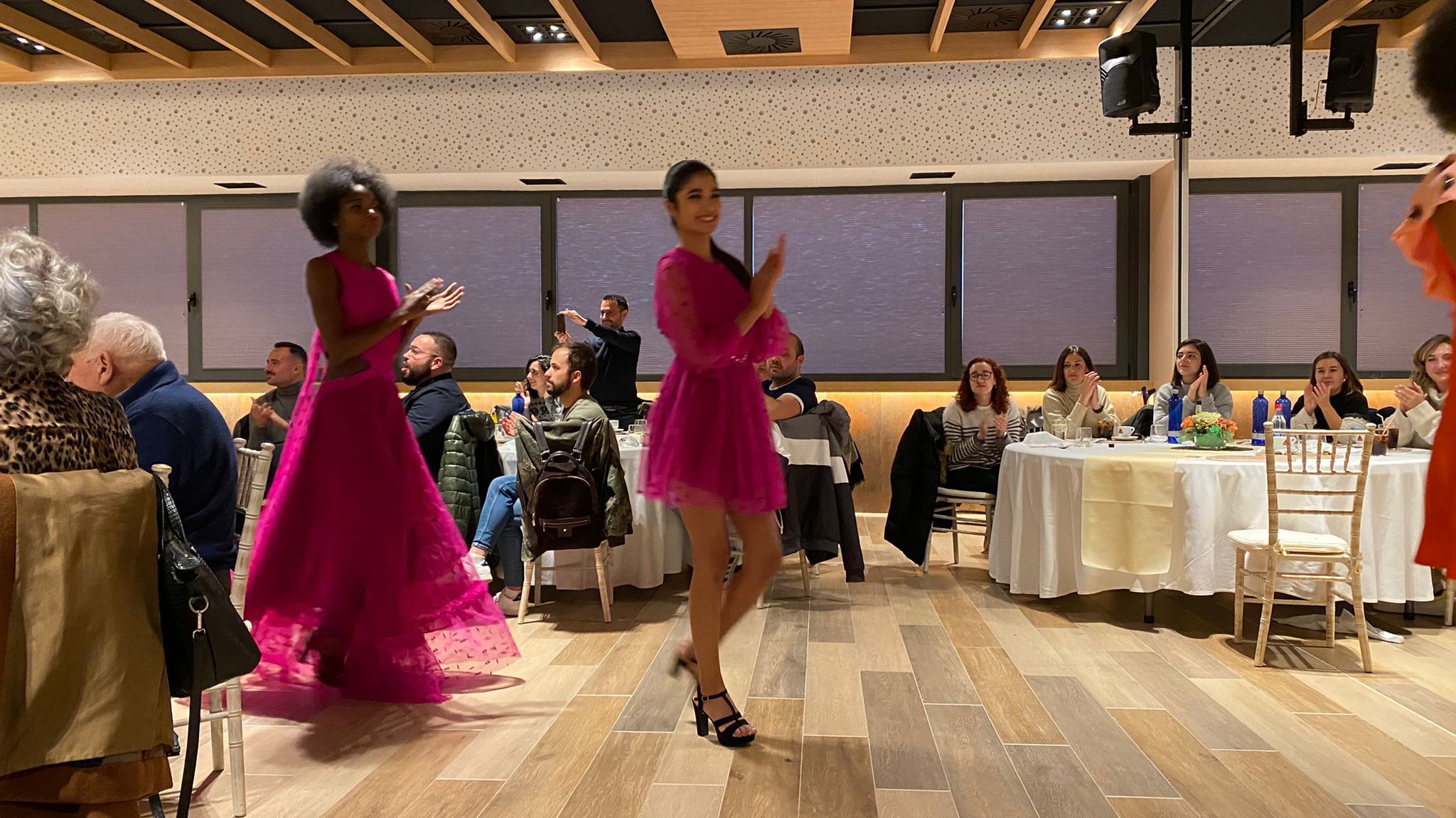 La Trail Fashion Week ha combinado deportes, música y moda en una tarde con un fin único: recaudar fondos para la investigación de la esclerosis múltiple.