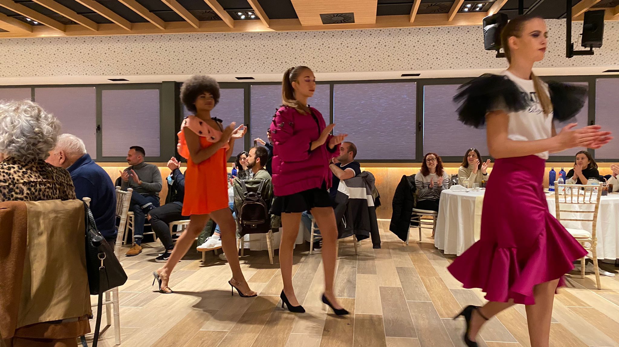 La Trail Fashion Week ha combinado deportes, música y moda en una tarde con un fin único: recaudar fondos para la investigación de la esclerosis múltiple.