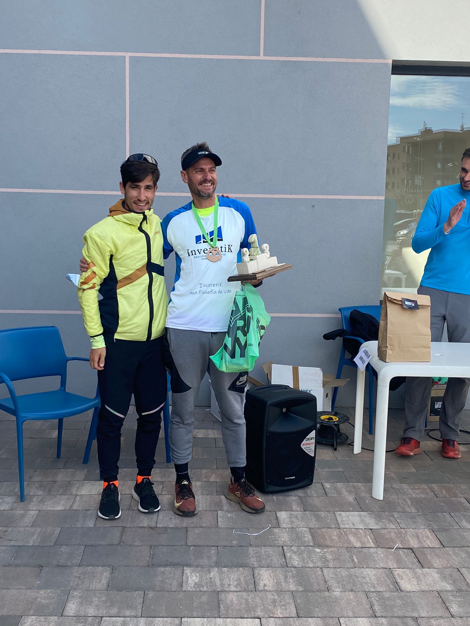 La Trail Fashion Week ha combinado deportes, música y moda en una tarde con un fin único: recaudar fondos para la investigación de la esclerosis múltiple.