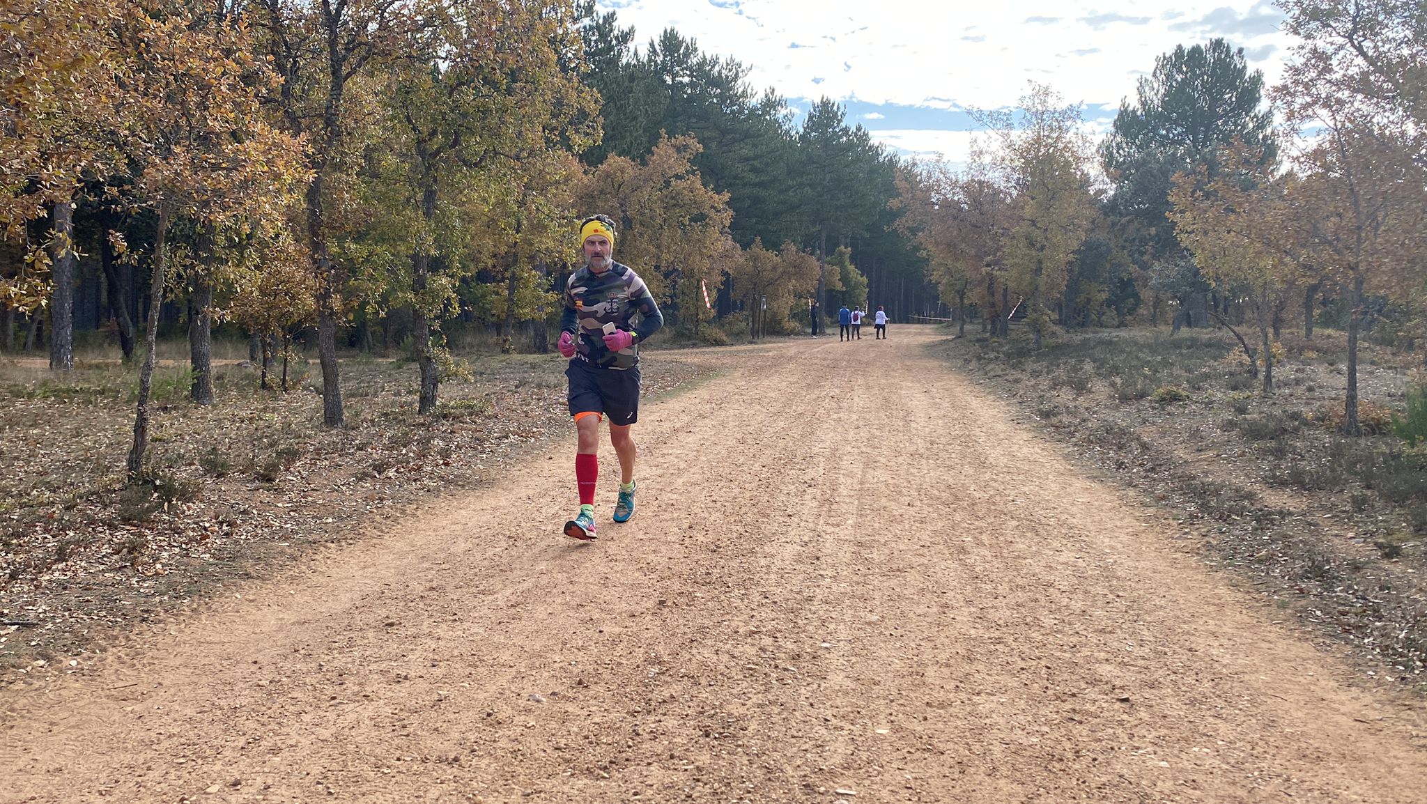 La Trail Fashion Week ha combinado deportes, música y moda en una tarde con un fin único: recaudar fondos para la investigación de la esclerosis múltiple.