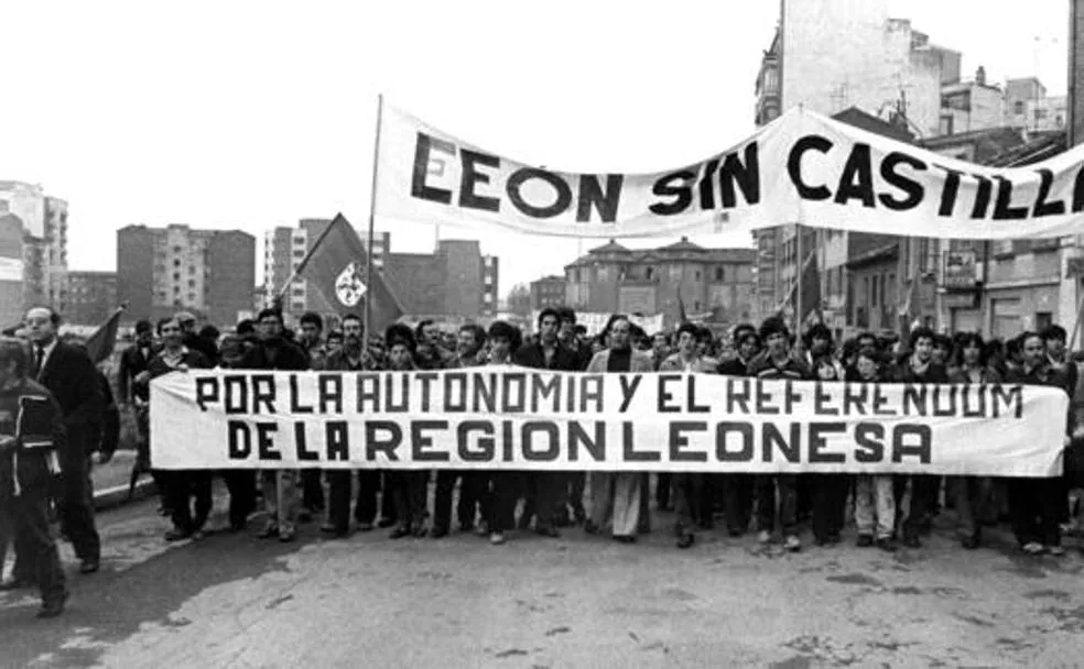 Una de las manifestaciones en favor de la comunidad leonesa. 