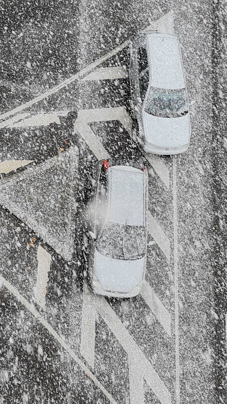 Fotos: Los primeros copos de nieve en León