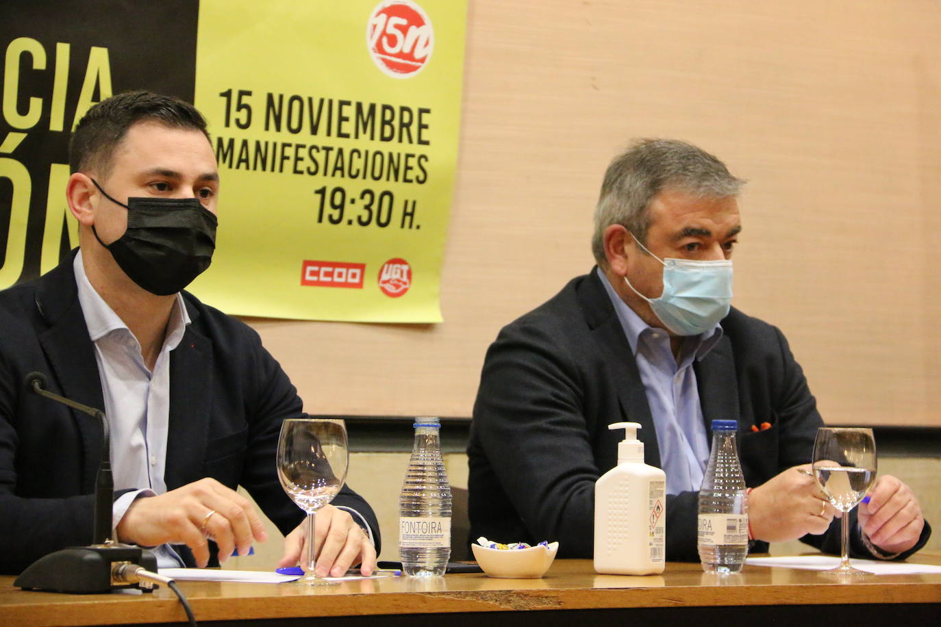 Representantes de Psoe, PP, Cs, Podemos y UPL participan en una mesa de debate organziada por CCOO y UGT con el compromiso de «cumplir lo pactado» | Las culpas del «parón» de la Mesa se reparten y sindicatos amenazan con movilizaciones en caso de no poner una pronta solución.