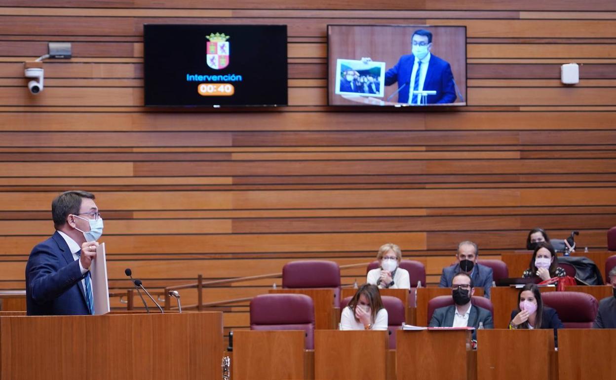 Sesión plenaria en las Cortes de Castilla y León.