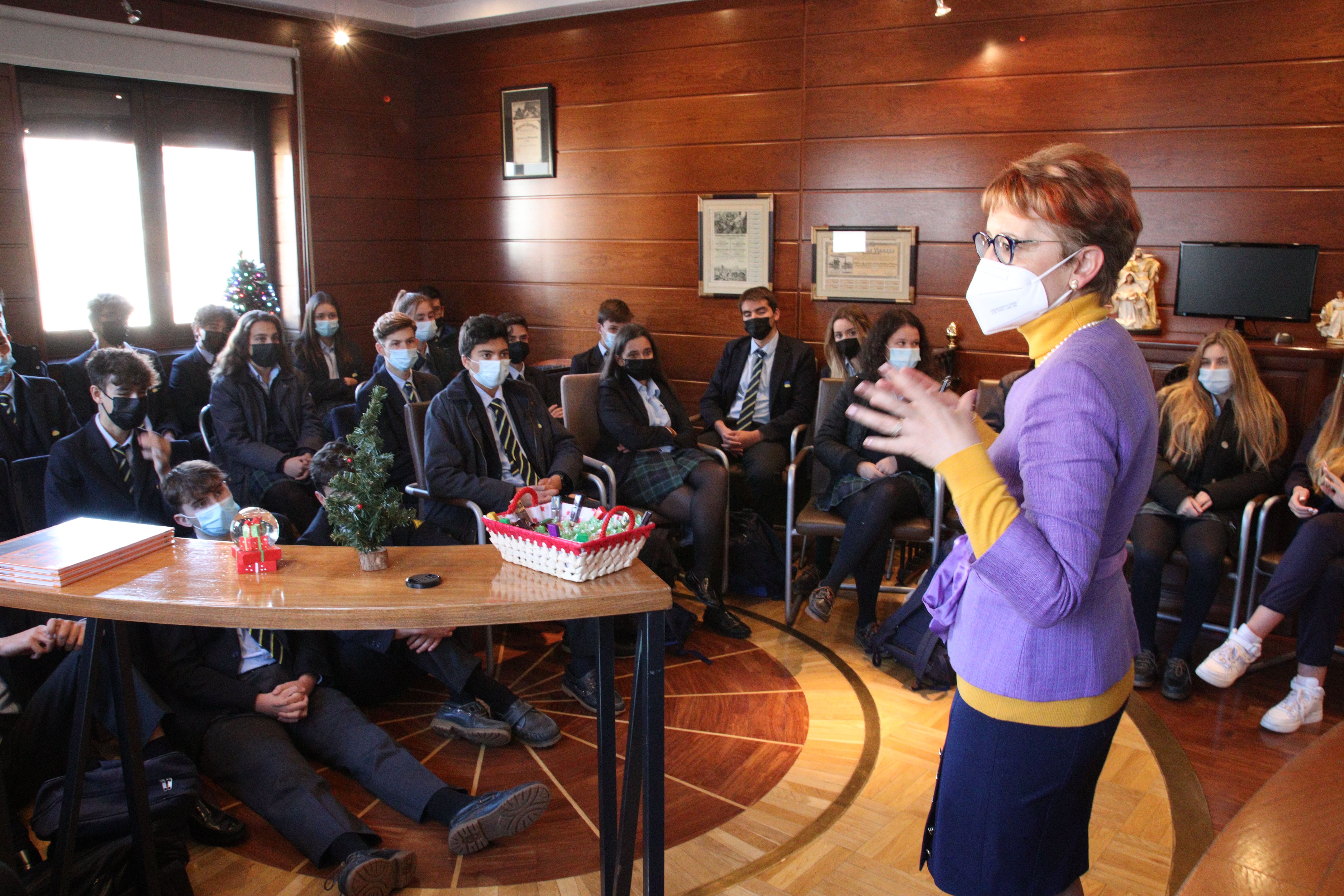 María Jesús Soto ofreció una charla a los alumnos de Peñacorada