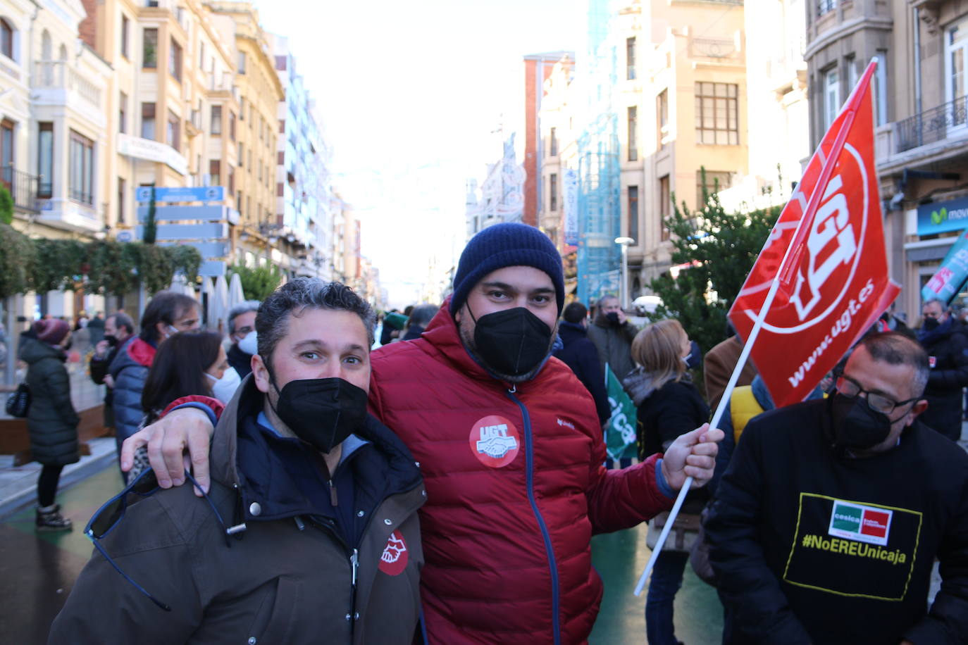 Las organizaciones sindicales denuncian que «todo sigue igual» en lo referente a los 118 empleados afectados por la propuesta de Ere de Unicaja Banco.