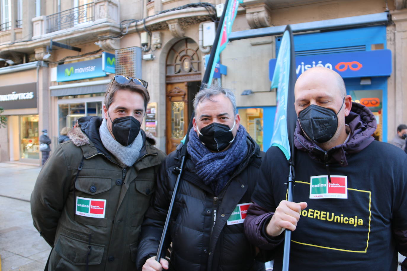 Las organizaciones sindicales denuncian que «todo sigue igual» en lo referente a los 118 empleados afectados por la propuesta de Ere de Unicaja Banco.