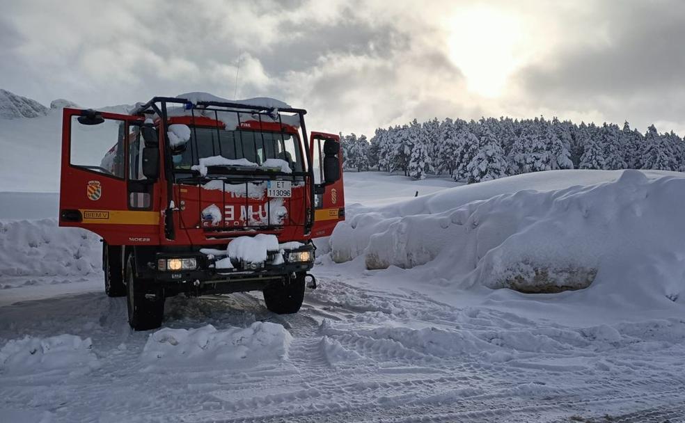 La UME ha desplegado sus efectivos en un simulacro de ejercicio de instrucción en ambiente invernal.