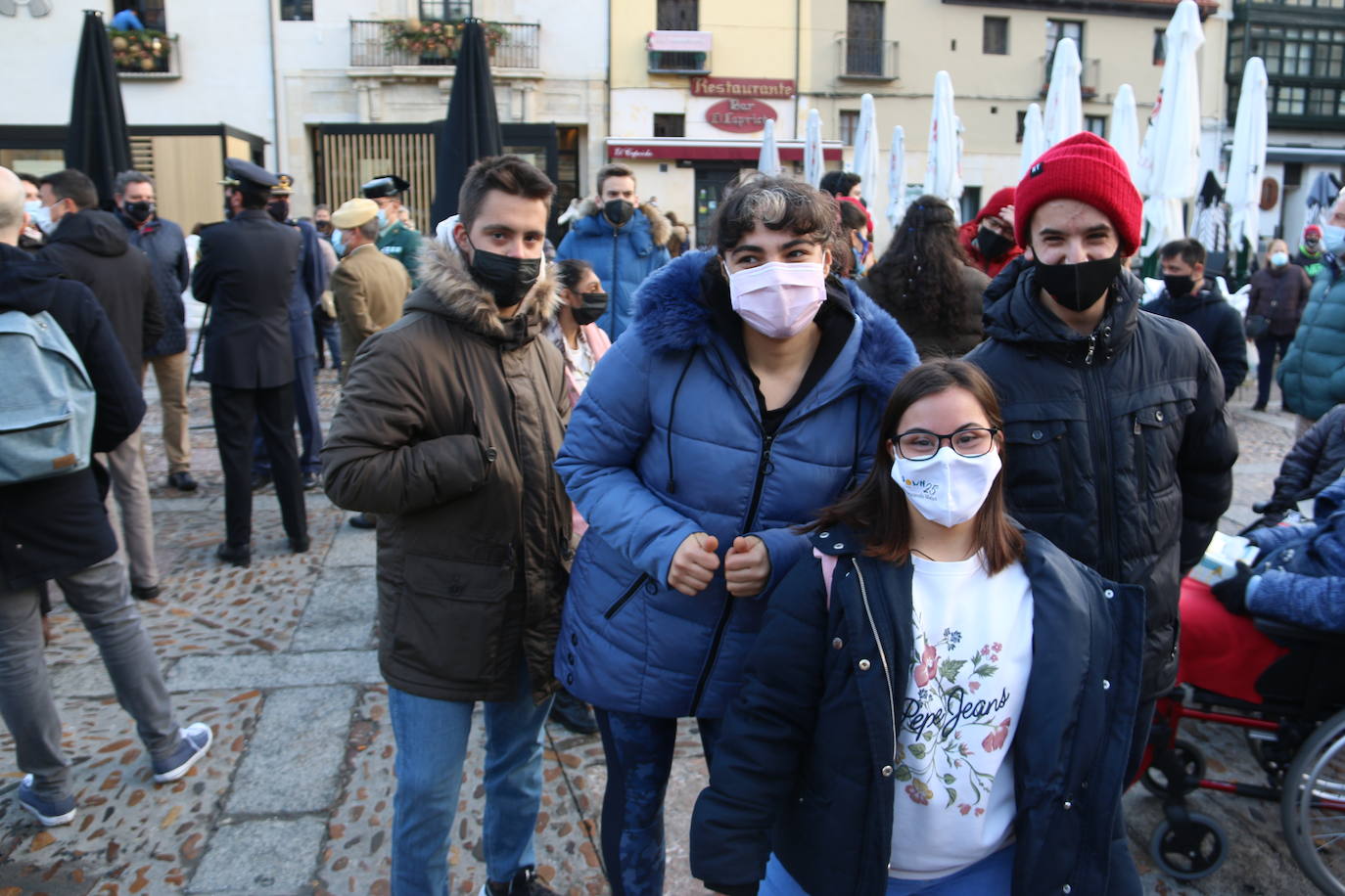 Con motivo del Día Internacional de las Personas con Discapacidad celebrado este 3 de diciembre, San Marcelo se ha llenado de asociaciones en una emotiva lectura de poemas