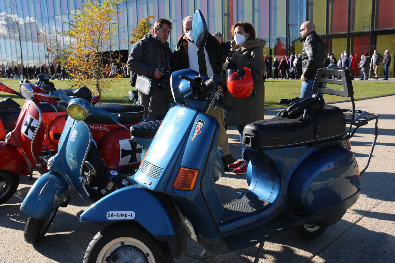 Los Scooter Run es la cita para medio centenar de motos en la mañana de este sábado